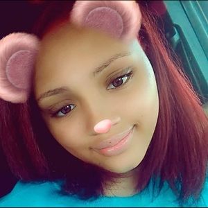 Meet your Posher, Kiana